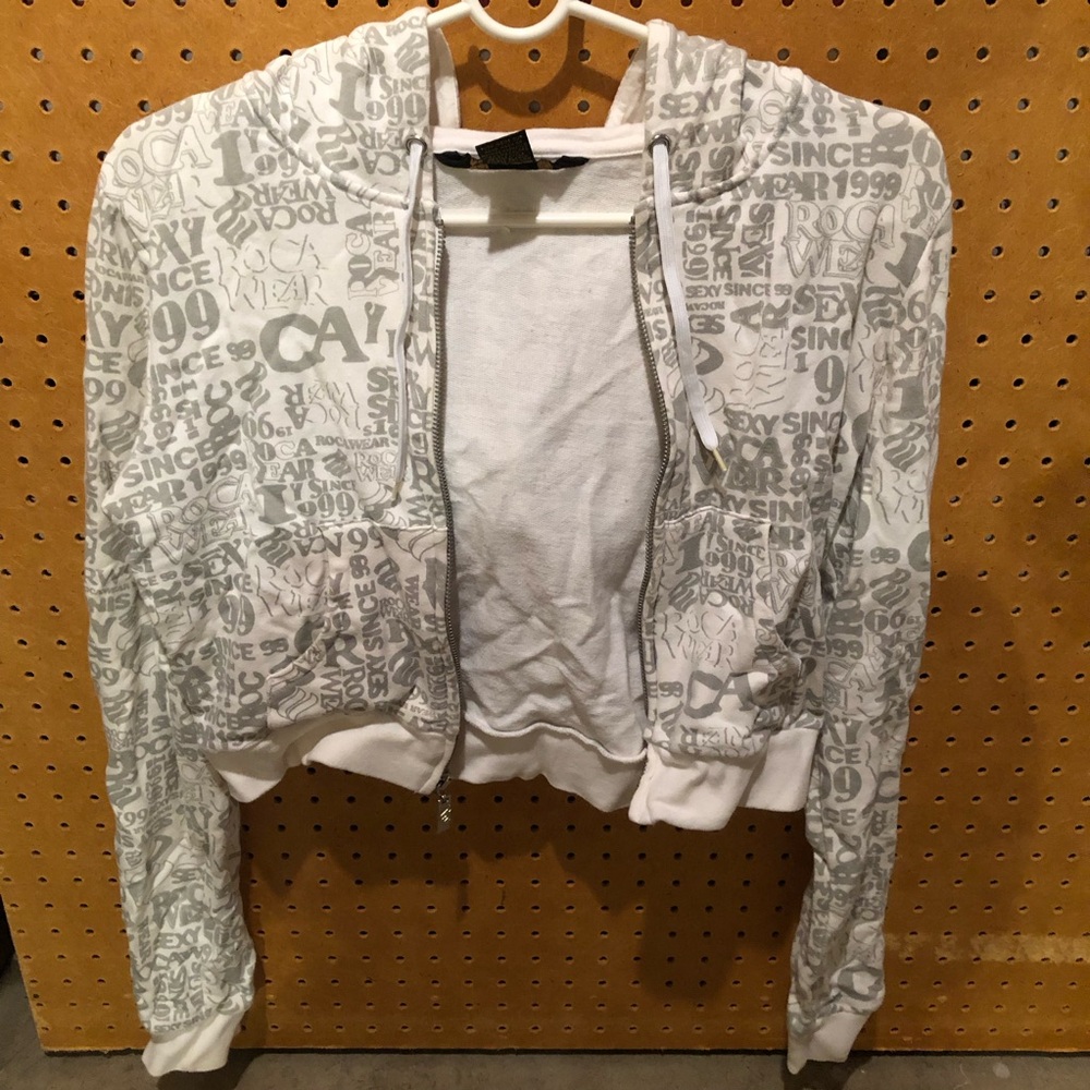 Rocawear 2000’s Y2K White and Gray Cropped Zip Hooded Sweater